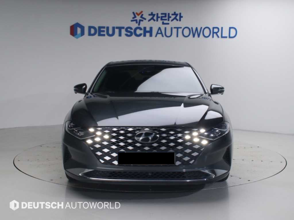 Hyundai Grandeur — photo 03