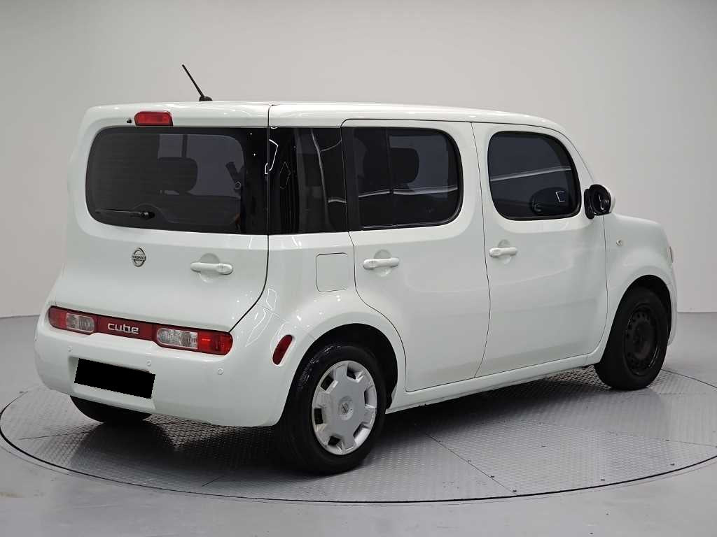 Nissan Cube — photo 04