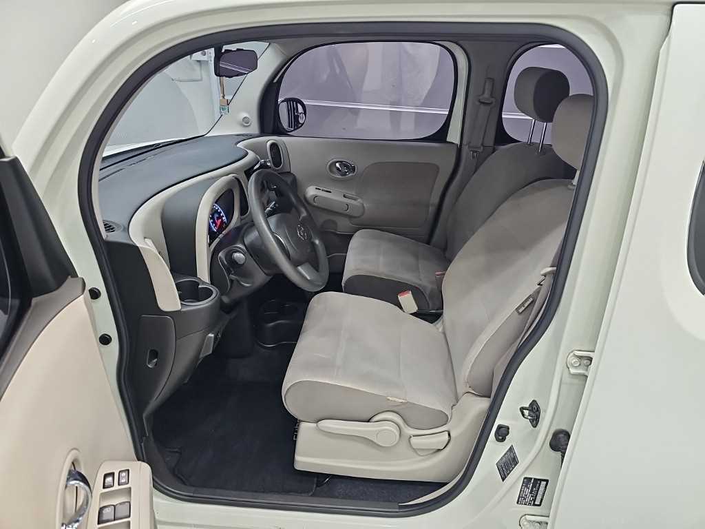 Nissan Cube — photo 11