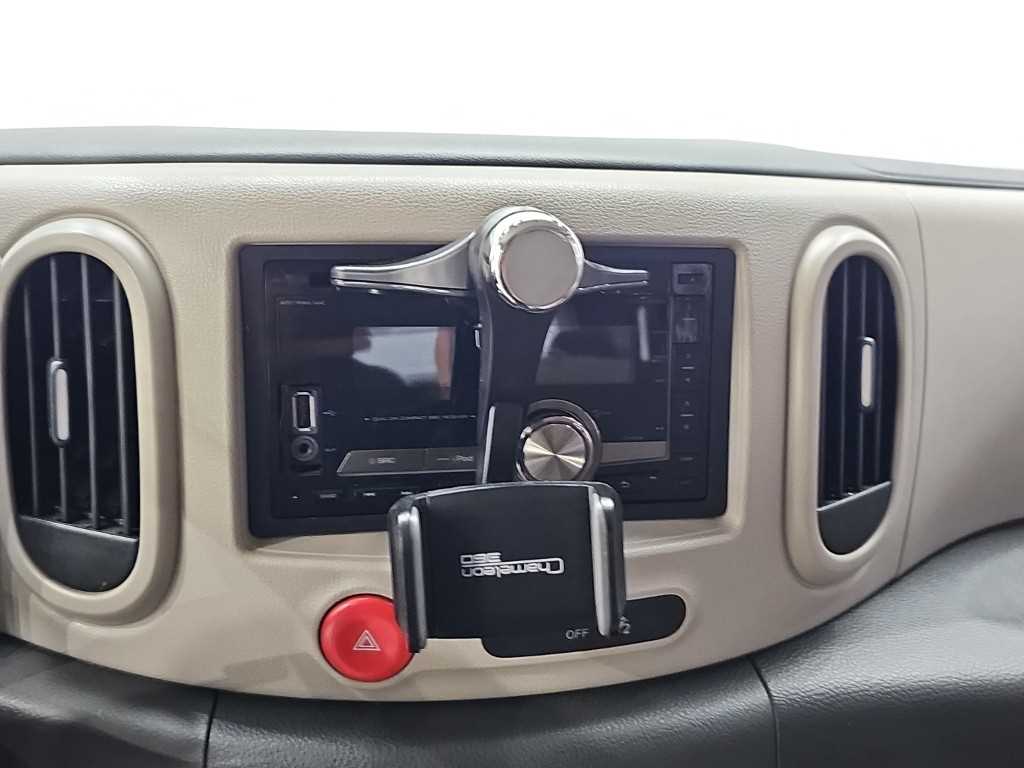 Nissan Cube — photo 13