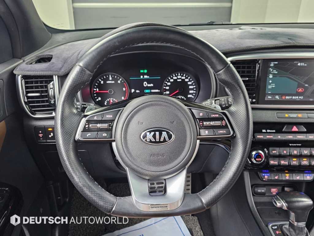 Kia Sportage — photo 13