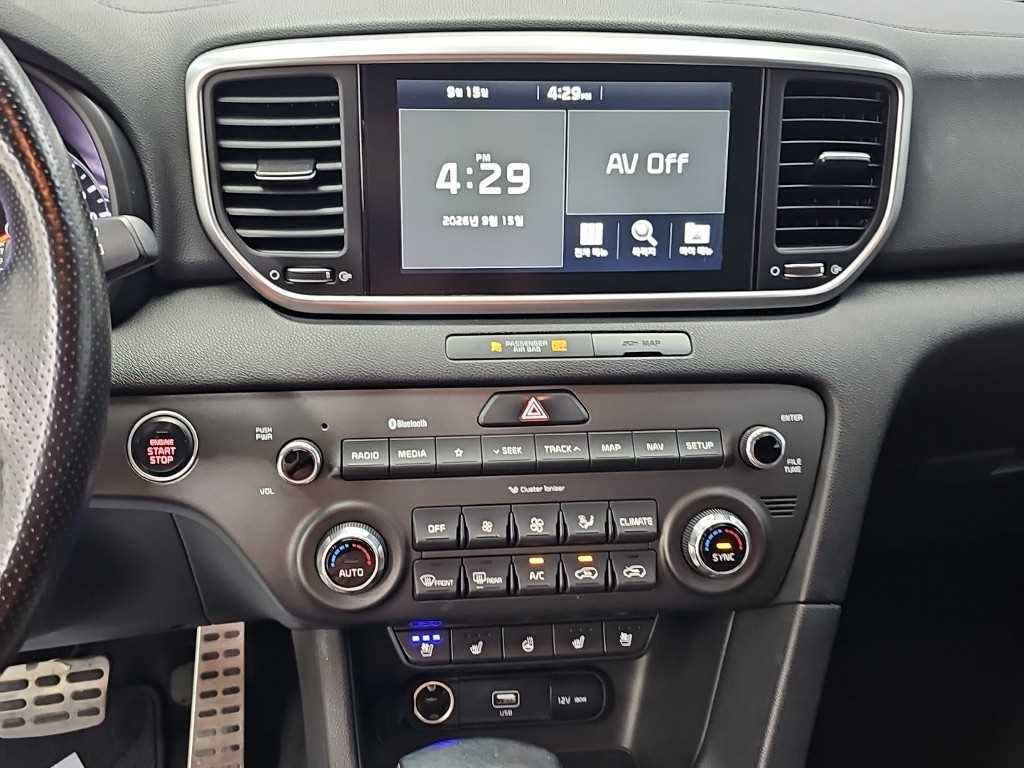 Kia Sportage — photo 10