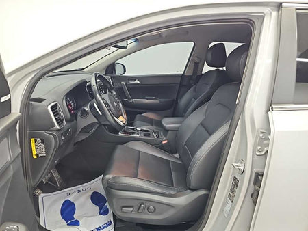 Kia Sportage — photo 11