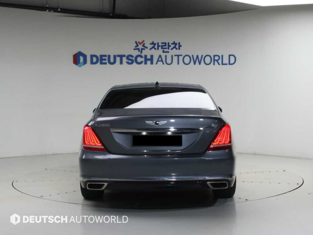 Genesis EQ900 — photo 04