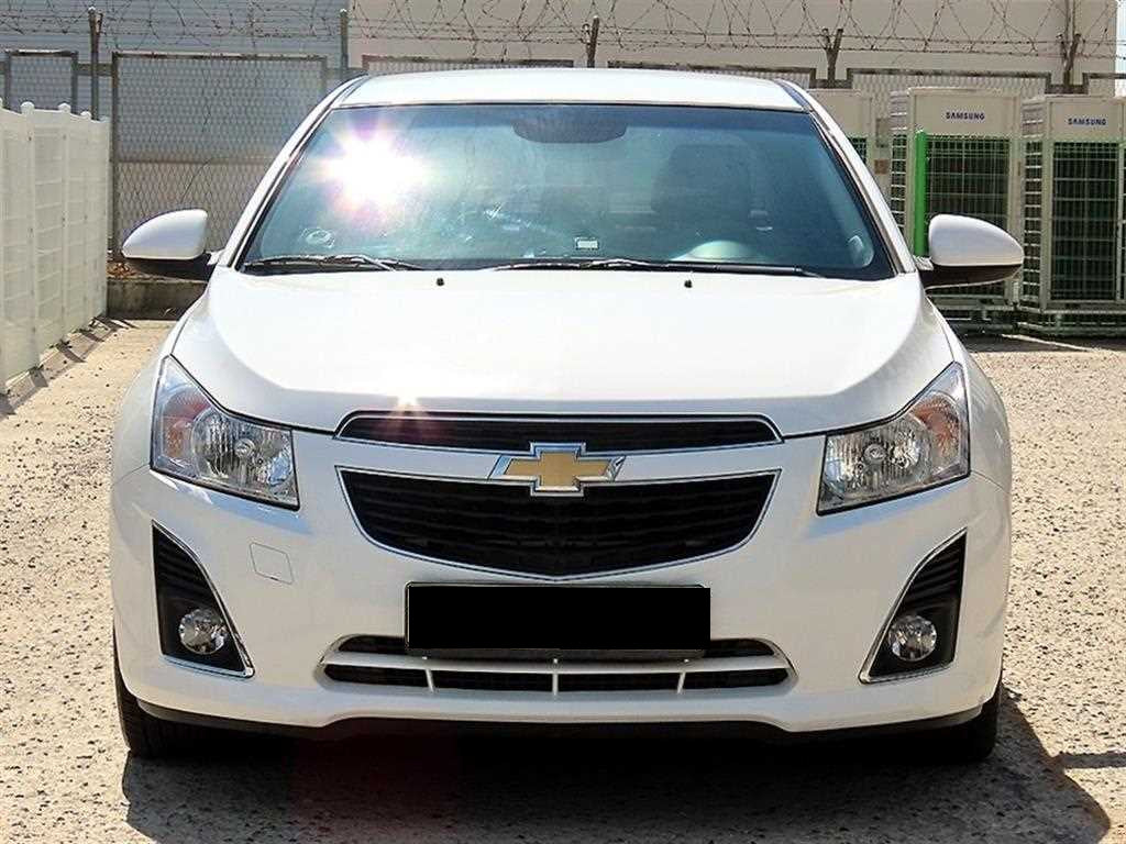 CHEVROLET Cruze — photo 01