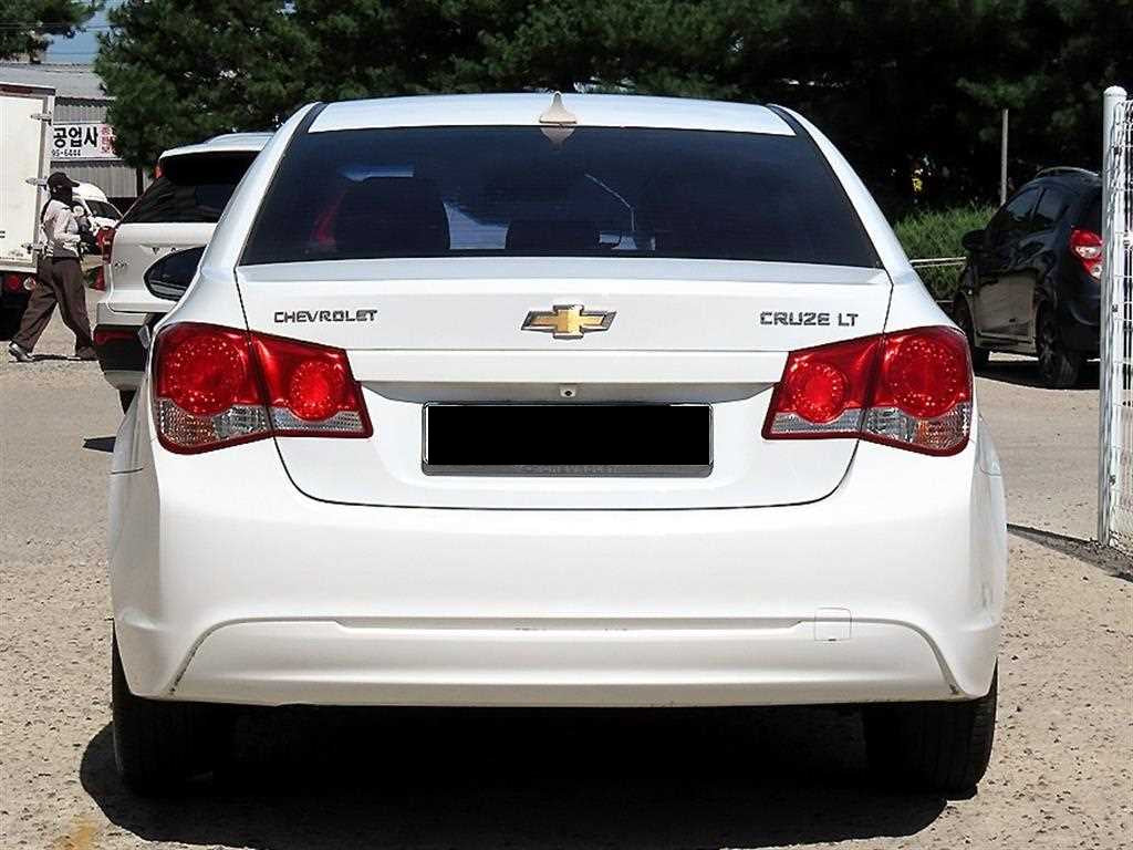 CHEVROLET Cruze — photo 04