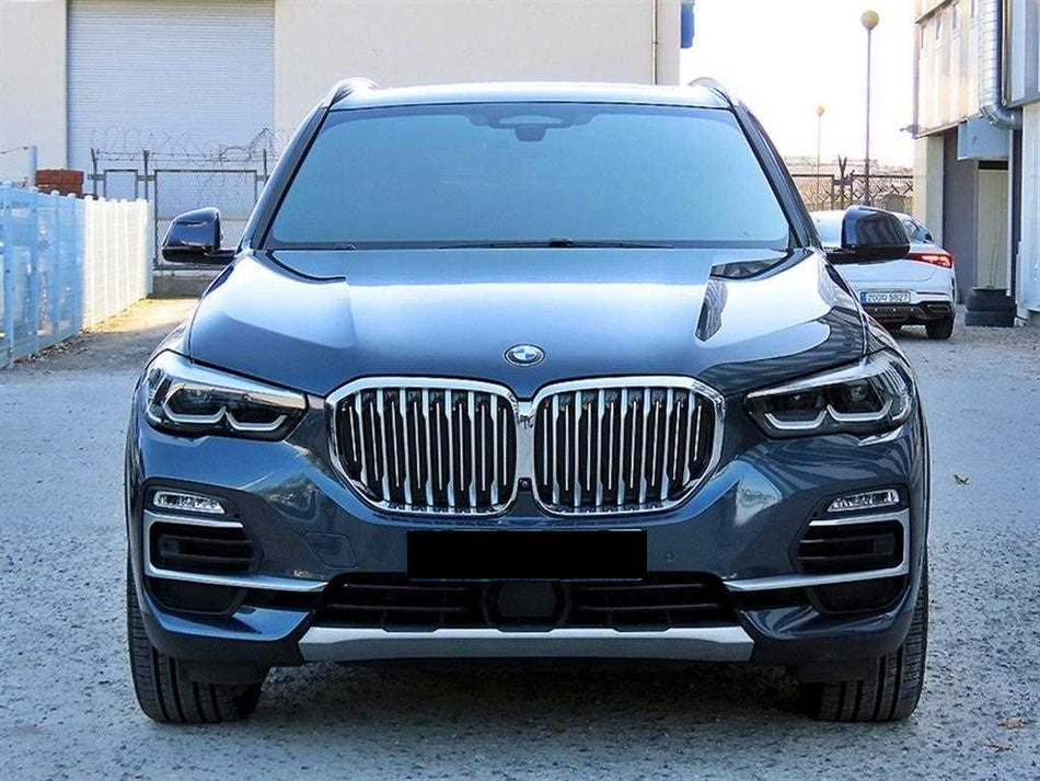 BMW X5 — photo 01
