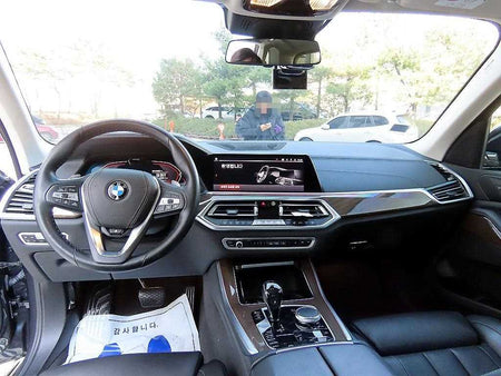 BMW X5 — photo 07