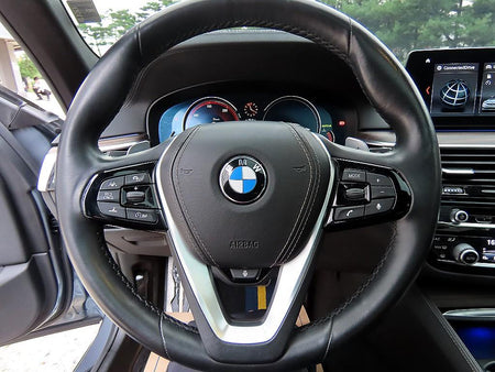BMW 5-Series — photo 08