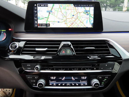 BMW 5-Series — photo 13
