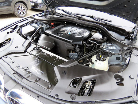 BMW 5-Series — photo 19