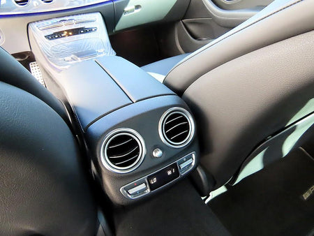 Mercedes-Benz E-Class — photo 15