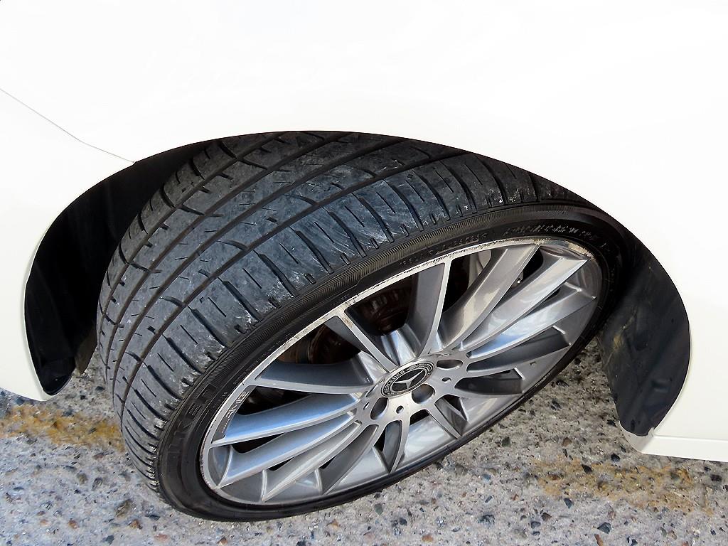 Mercedes-Benz E-Class — photo 20