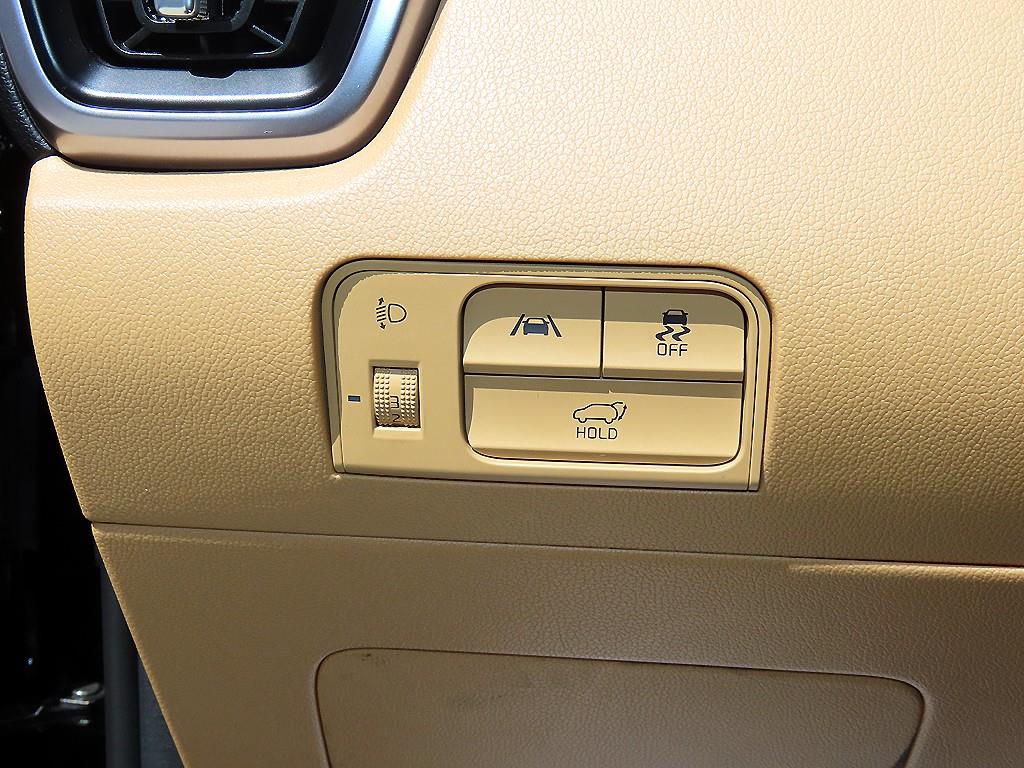 Kia Sorento — photo 12
