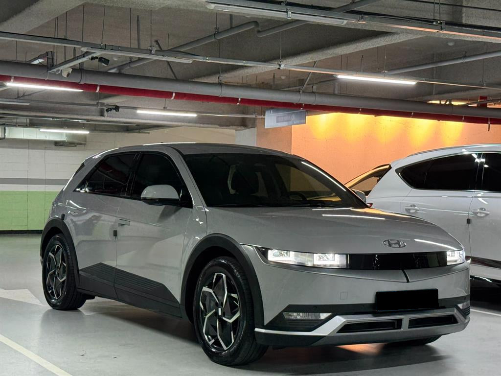 Hyundai Ioniq5 — photo 02