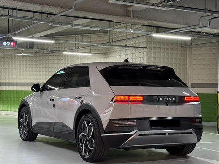 Hyundai Ioniq5 — photo 04