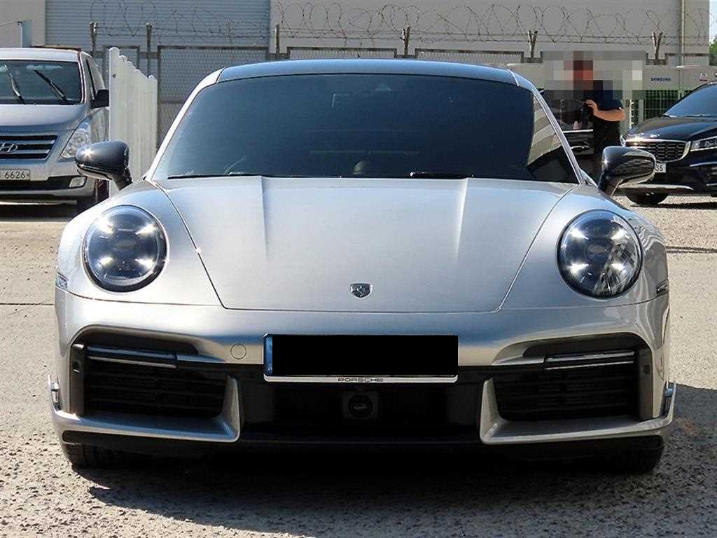 Porsche 911 — photo 02