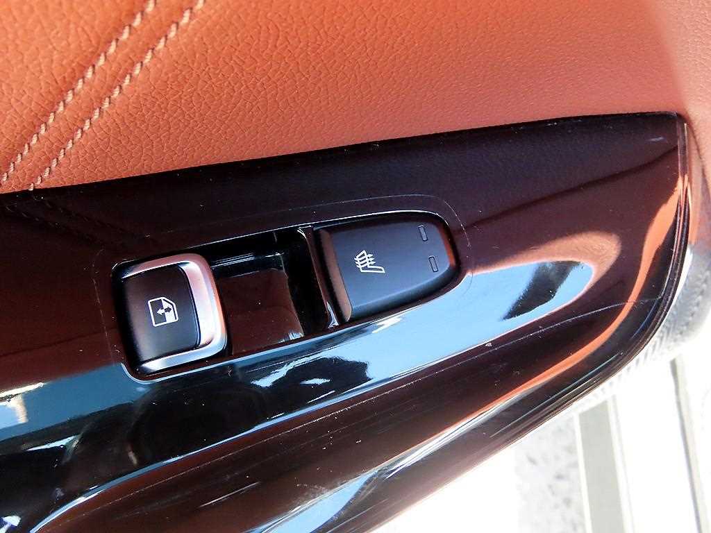 Kia K5 — photo 15