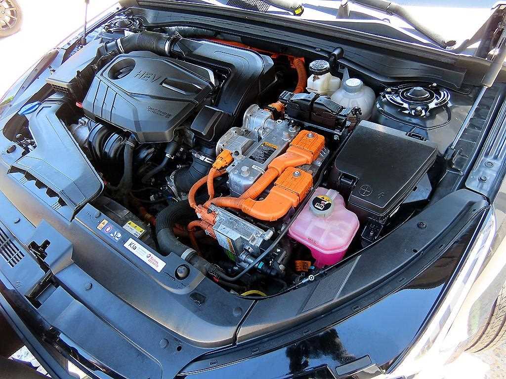 Kia K5 — photo 19