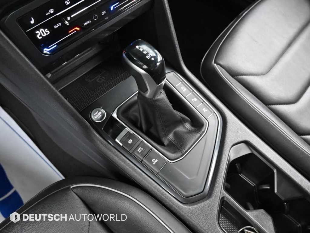 Volkswagen Tiguan — photo 09