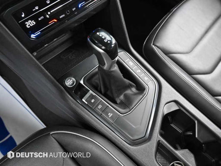 Volkswagen Tiguan — photo 09