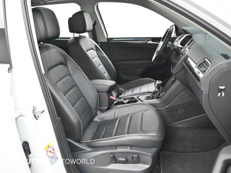 Volkswagen Tiguan — photo 10