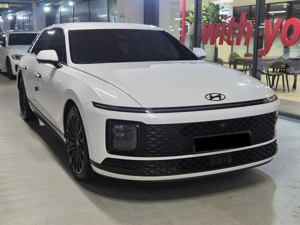 Hyundai Grandeur — photo 01