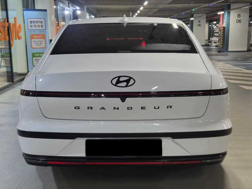 Hyundai Grandeur — photo 05