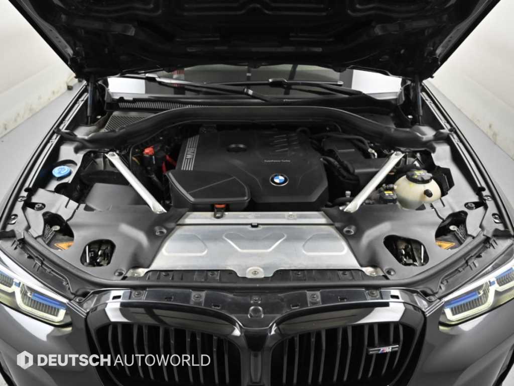 BMW X4 — photo 06