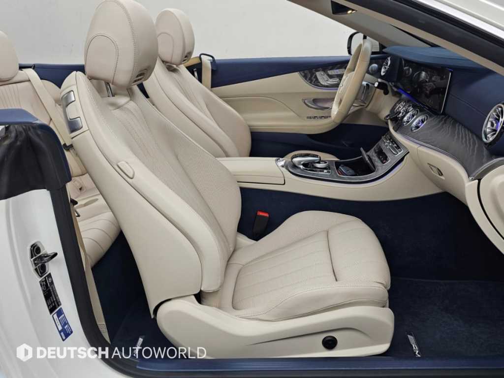 Mercedes-Benz E-Class — photo 10
