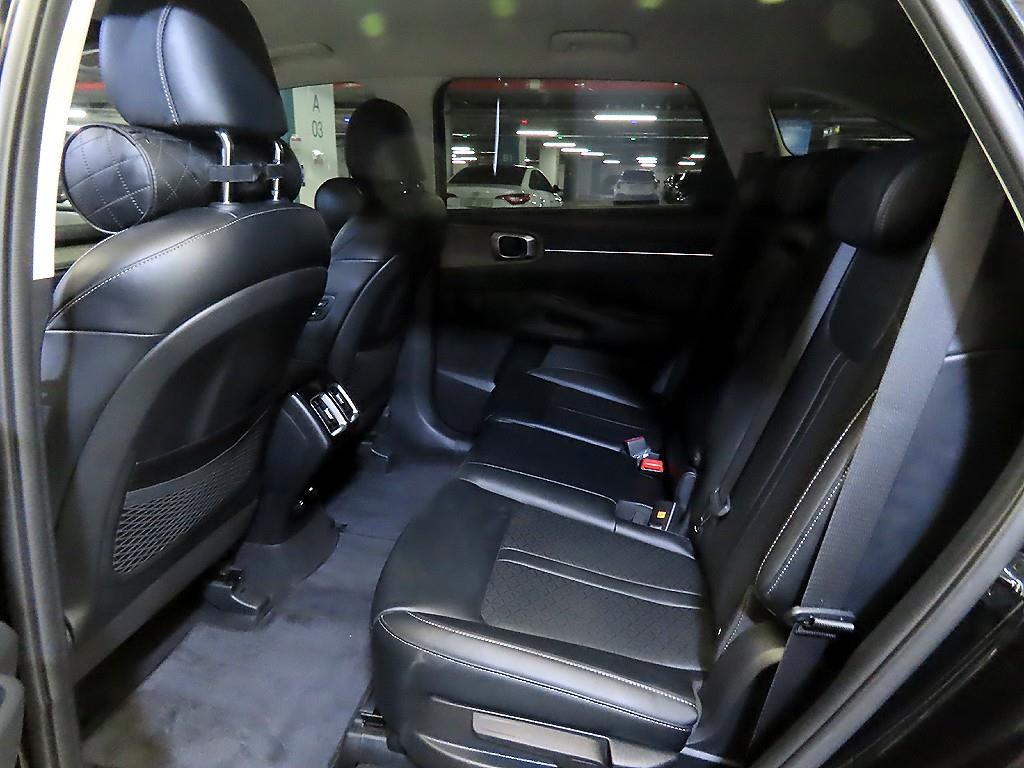 Kia Sorento — photo 07