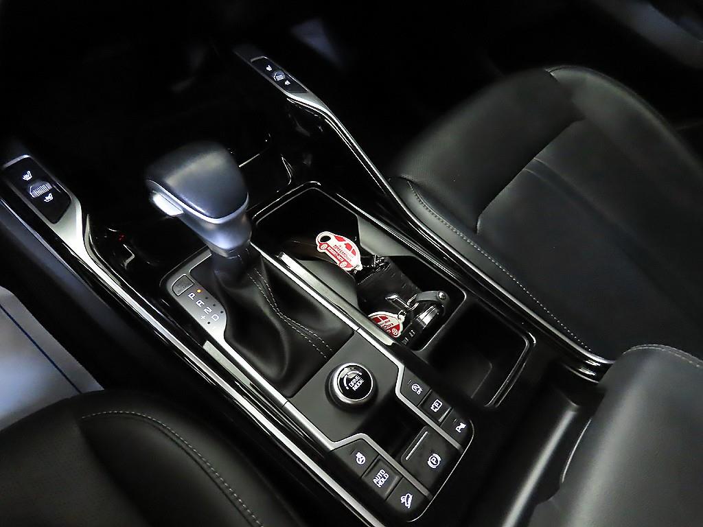Kia Sorento — photo 12