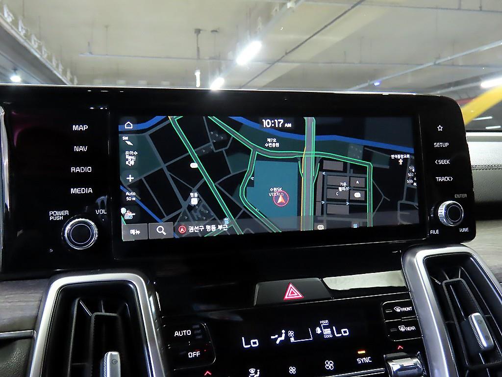 Kia Sorento — photo 13