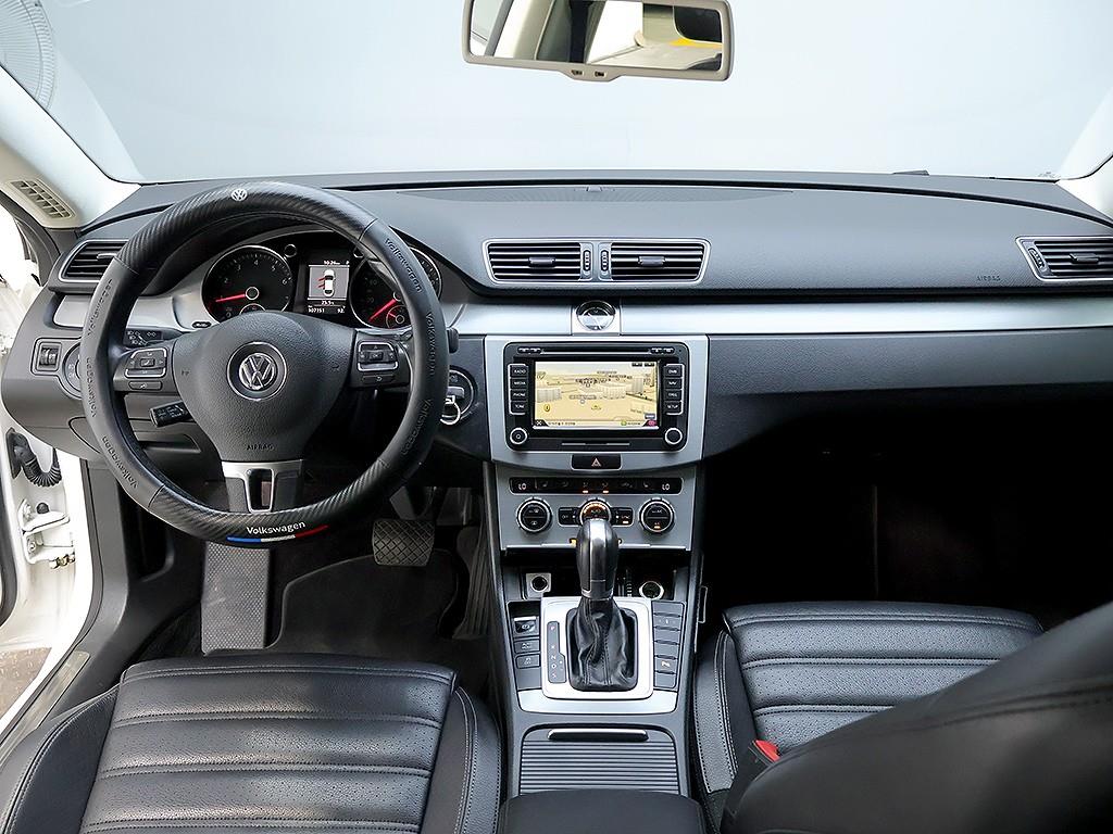 Volkswagen CC — photo 05