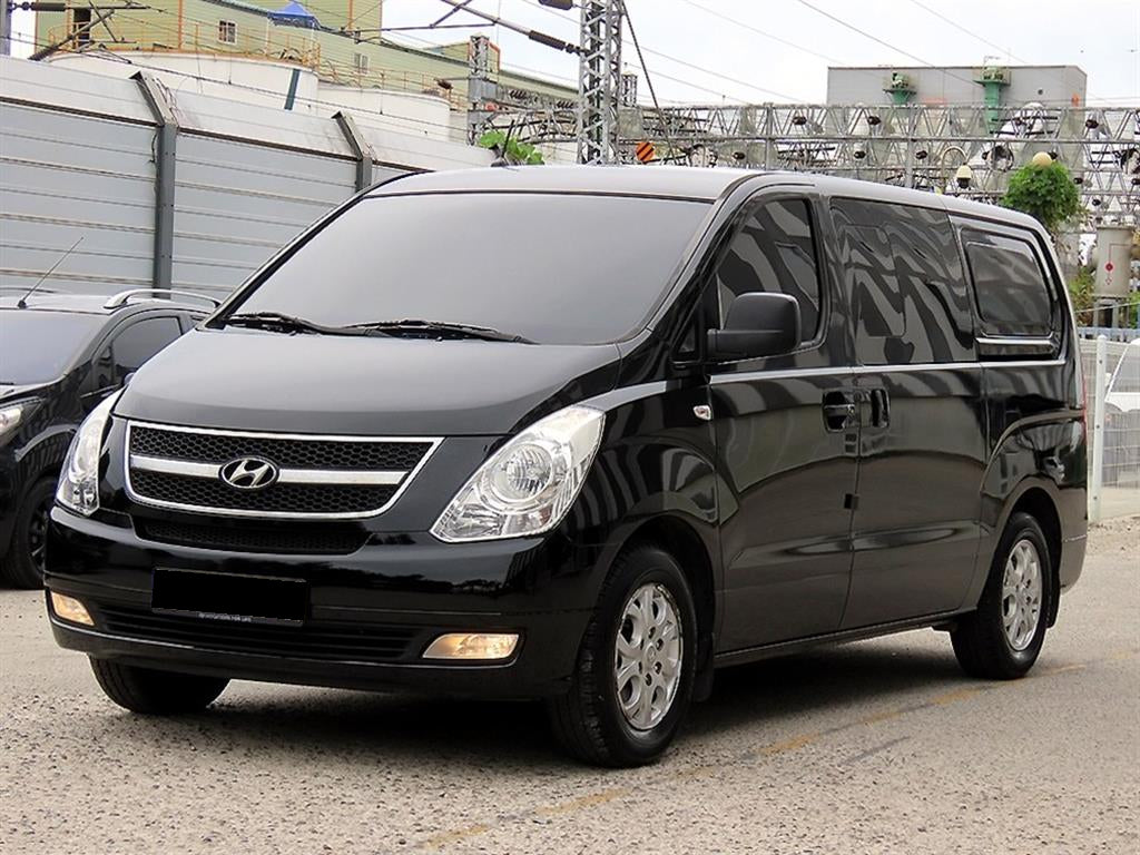 Hyundai Starex — photo 02