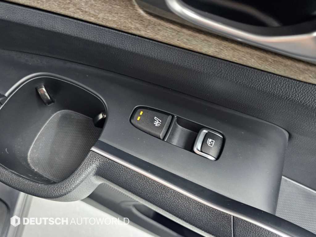 Kia Sorento — photo 16
