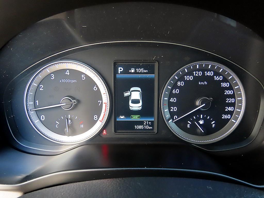 Hyundai Grandeur — photo 09
