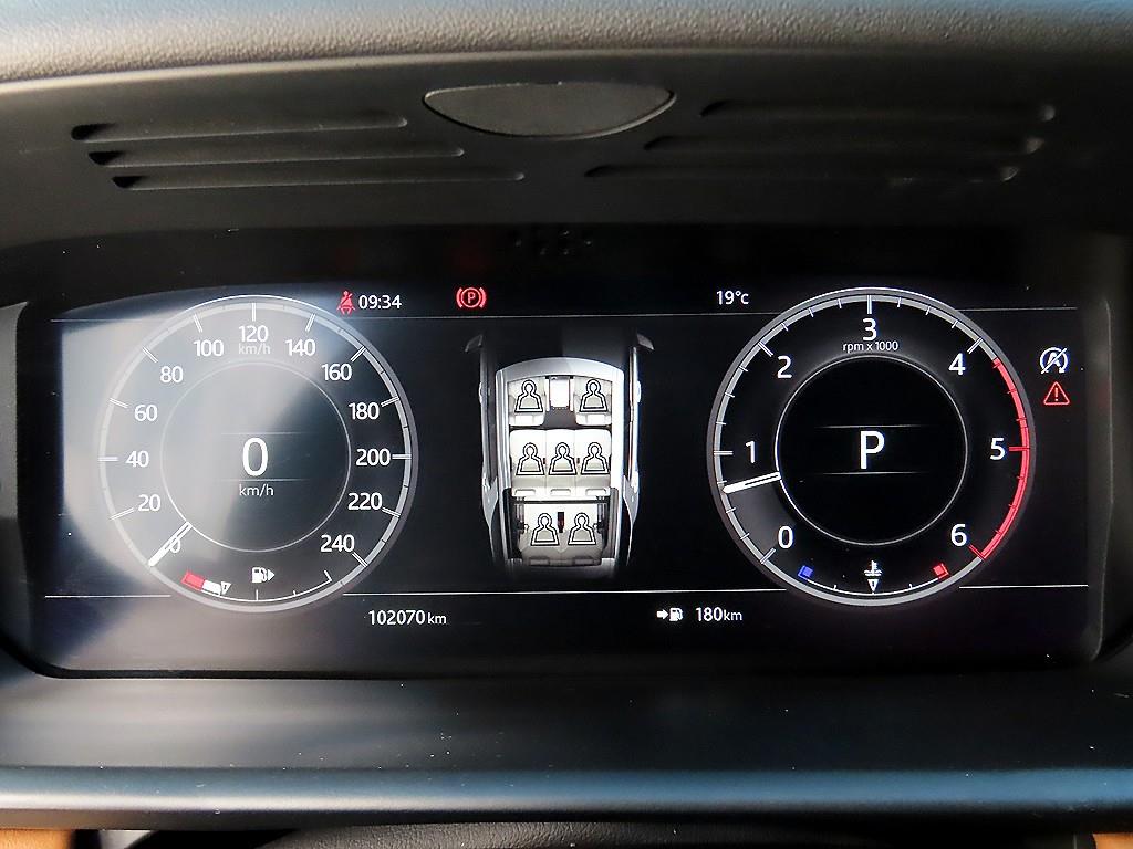 Land Rover Discovery — photo 08