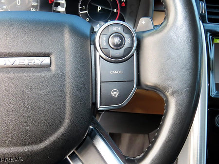 Land Rover Discovery — photo 11