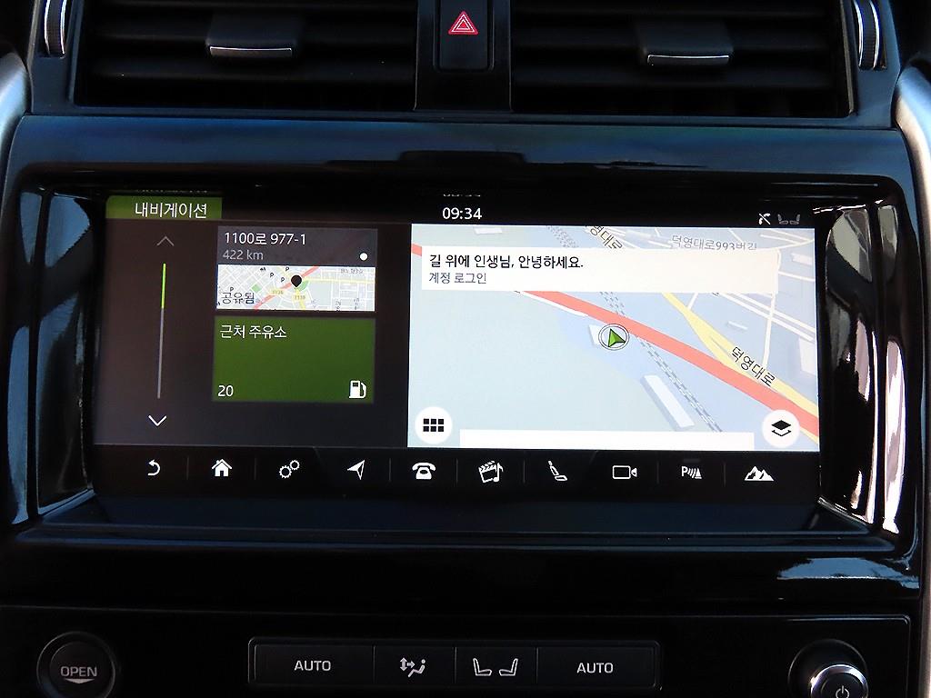 Land Rover Discovery — photo 13