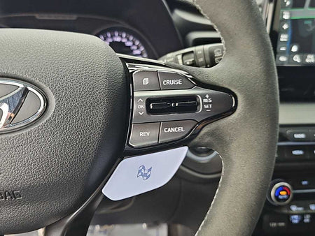 Hyundai Veloster — photo 16