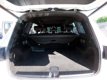 Mercedes-Benz GLB-Class — photo 17