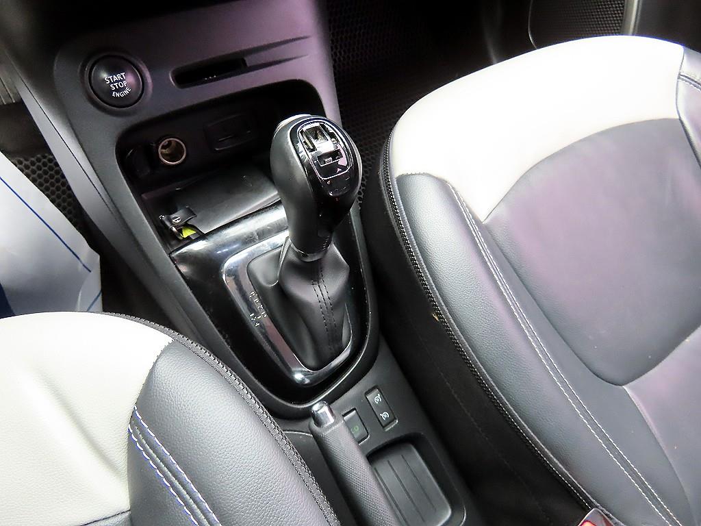 RENAULT QM3 — photo 10