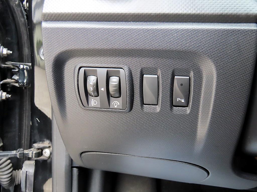 RENAULT QM3 — photo 12