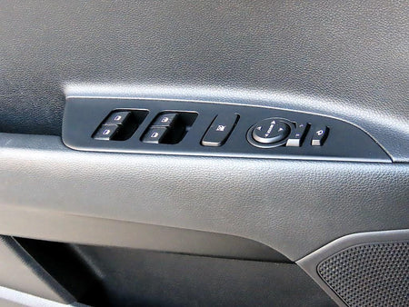 Kia Stonic — photo 11