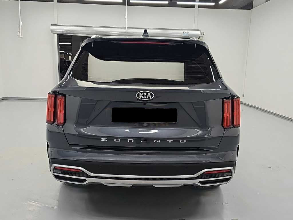 Kia Sorento — photo 03