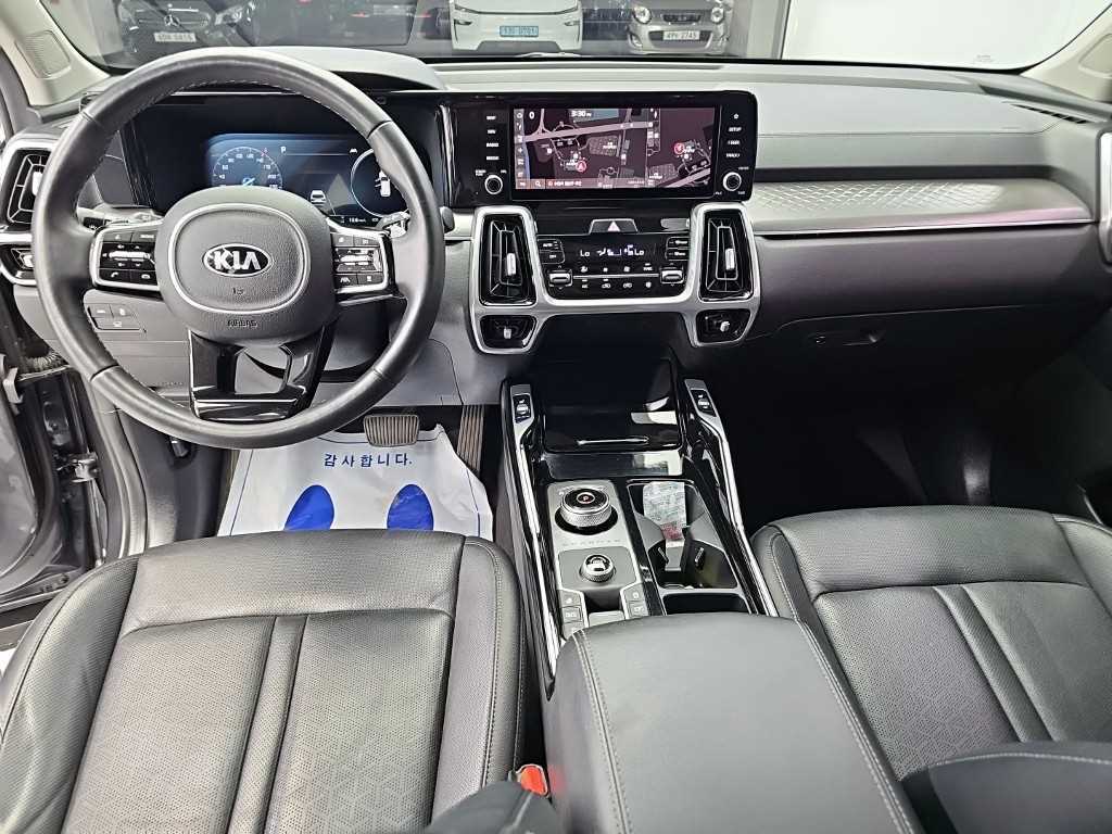 Kia Sorento — photo 07
