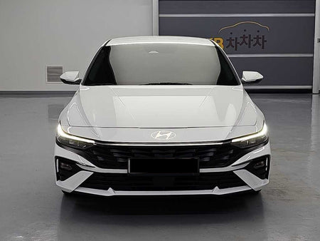 Hyundai Avante — photo 02