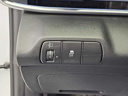 Hyundai Avante — photo 17
