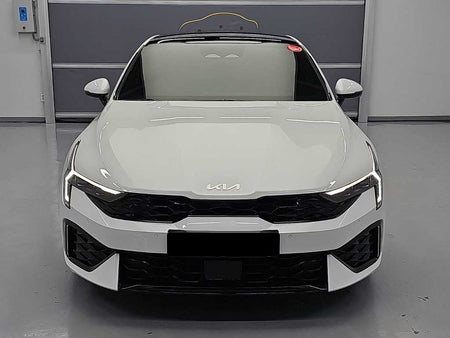 Kia K5 — photo 02